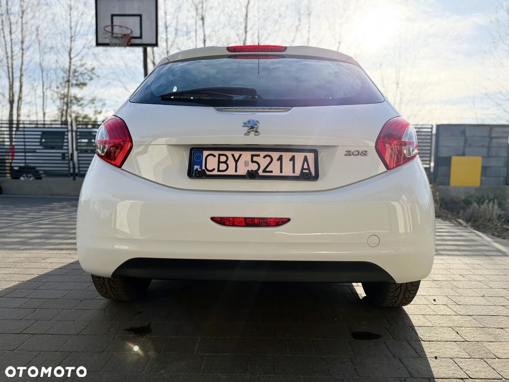 Peugeot 208 - 34