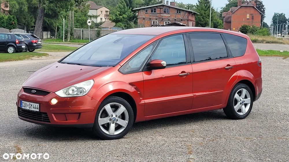 Ford S-Max 2.0 TDCi DPF Titanium - 4