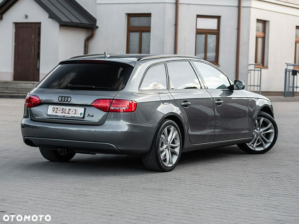Audi A4 Avant - 16
