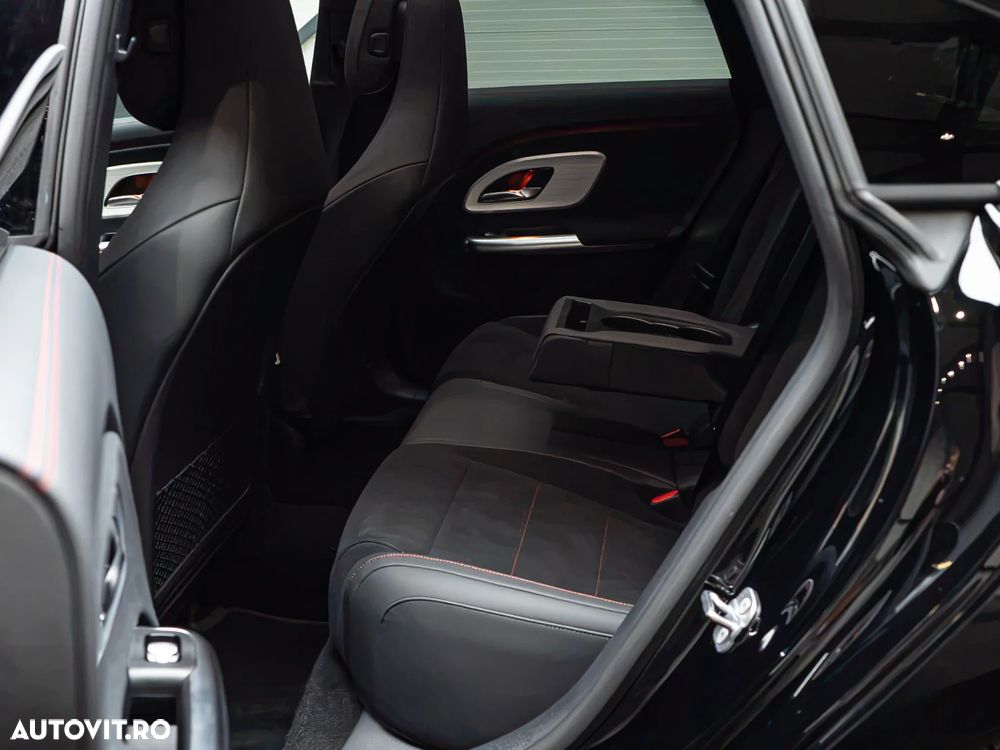 Mercedes-Benz CLA 200 AMG pachet - 29