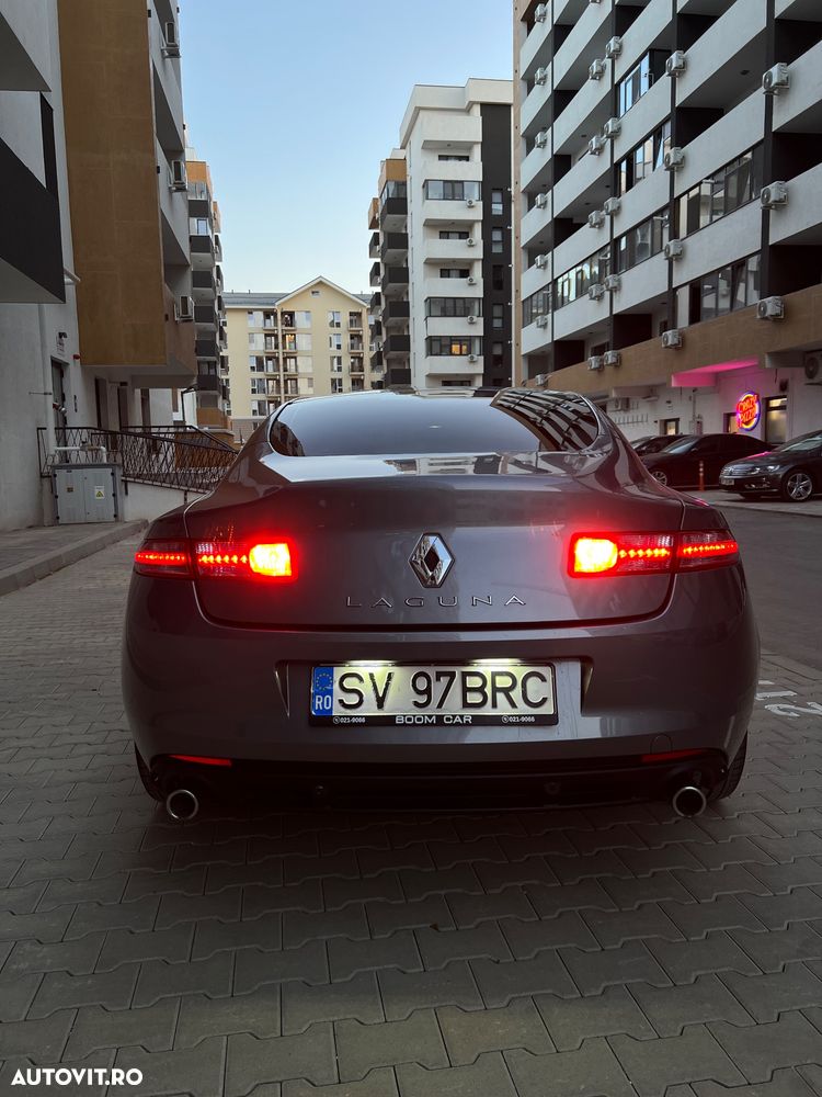 Renault Laguna - 8