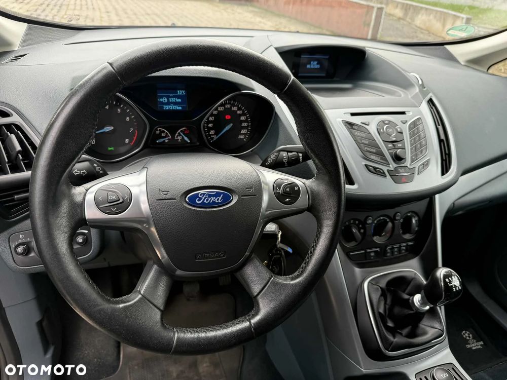 Ford C-MAX - 10