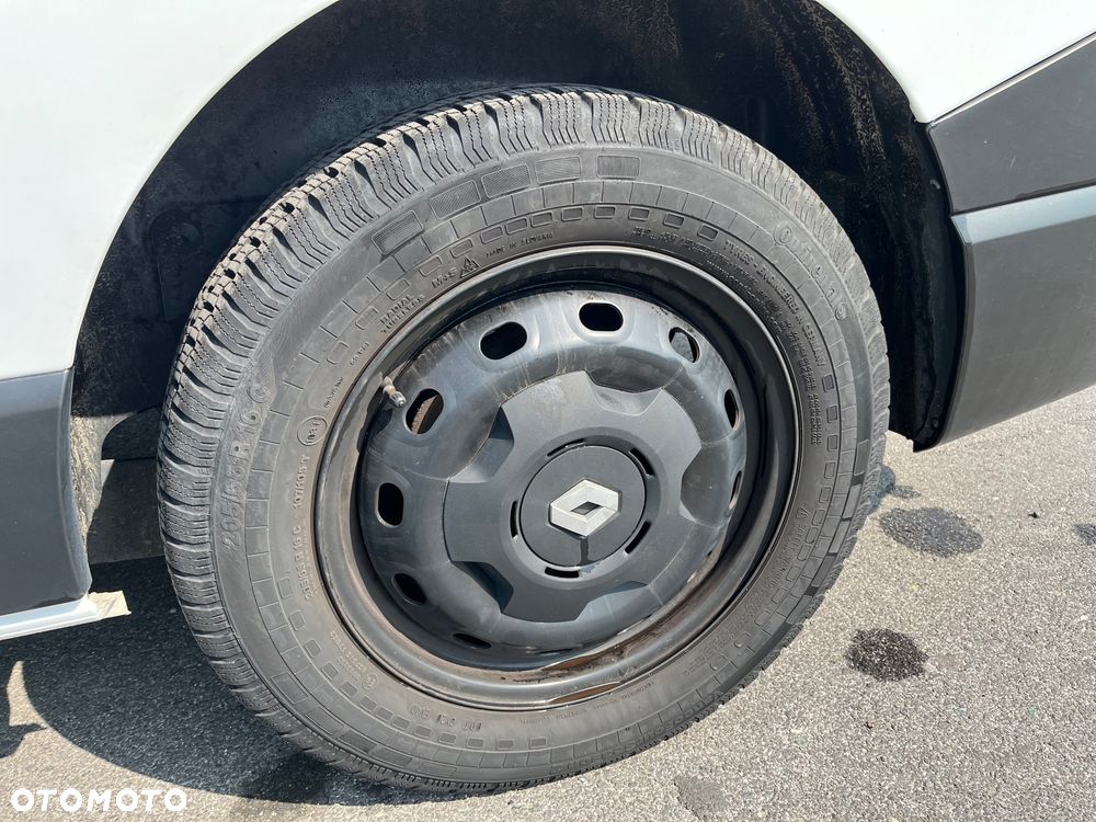 Renault Trafic - 14