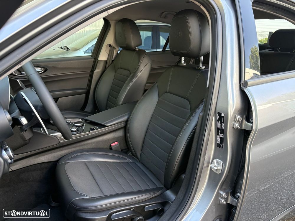 Alfa Romeo Giulia 2.2 D Super AT8 - 8