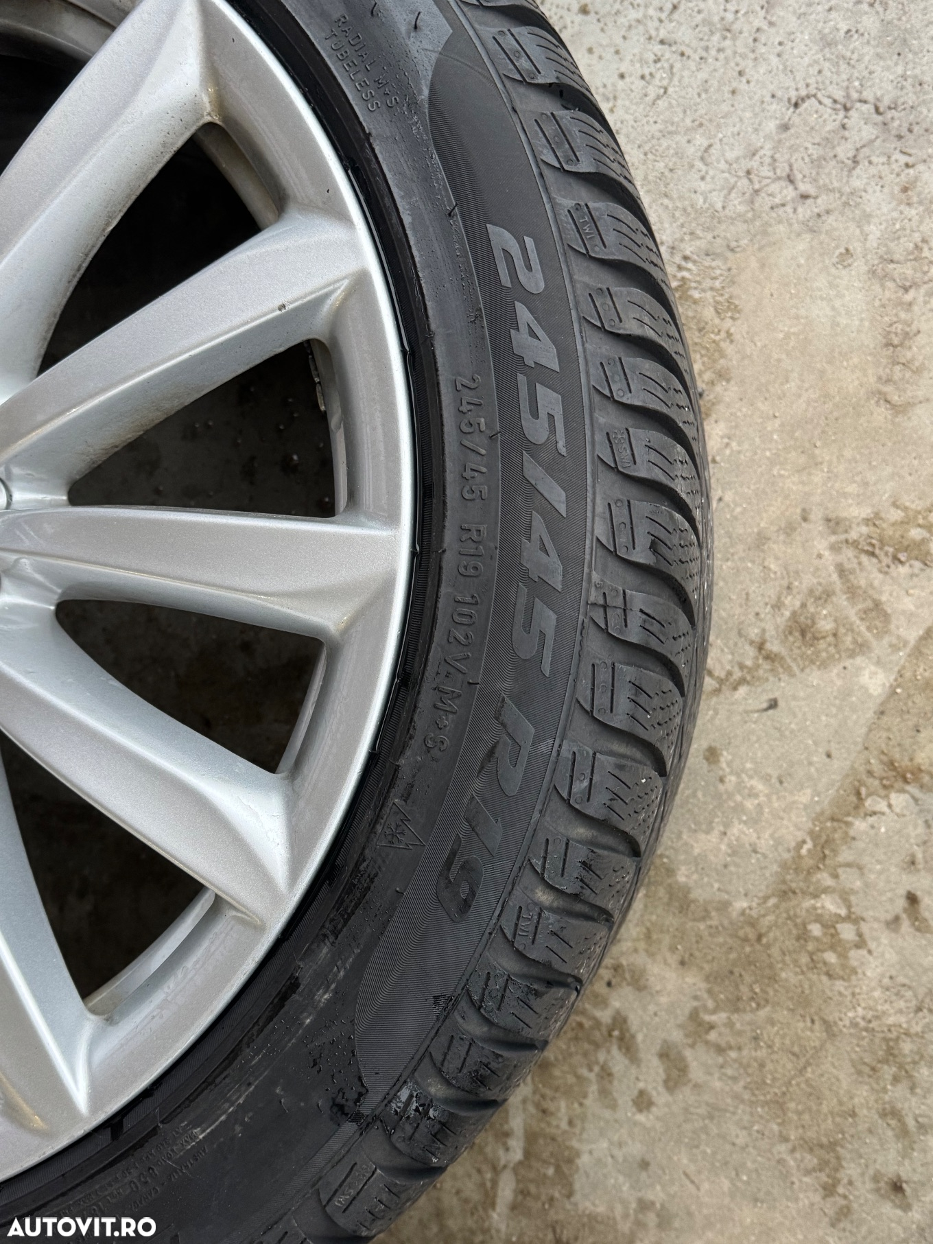 Vând set jante originale cu anvelope BMW seria 7 G11-G12 - 7