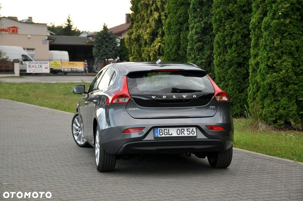Volvo V40 - 15