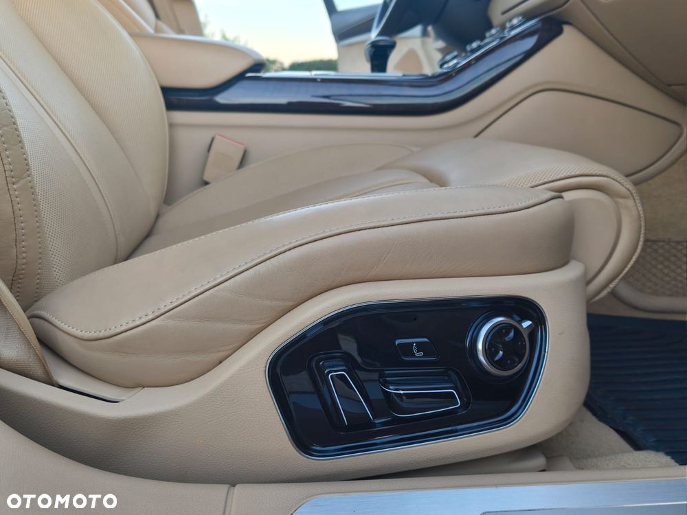 Audi A8 4.2 TDI Quattro - 21