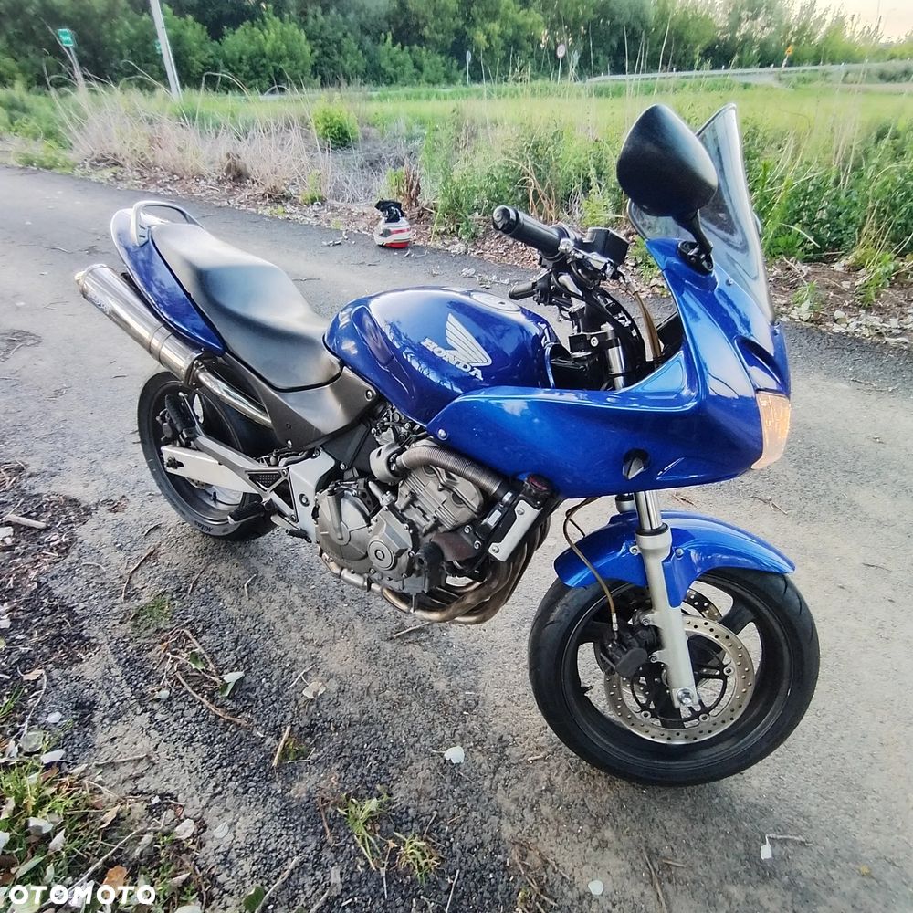 Honda Hornet - 4