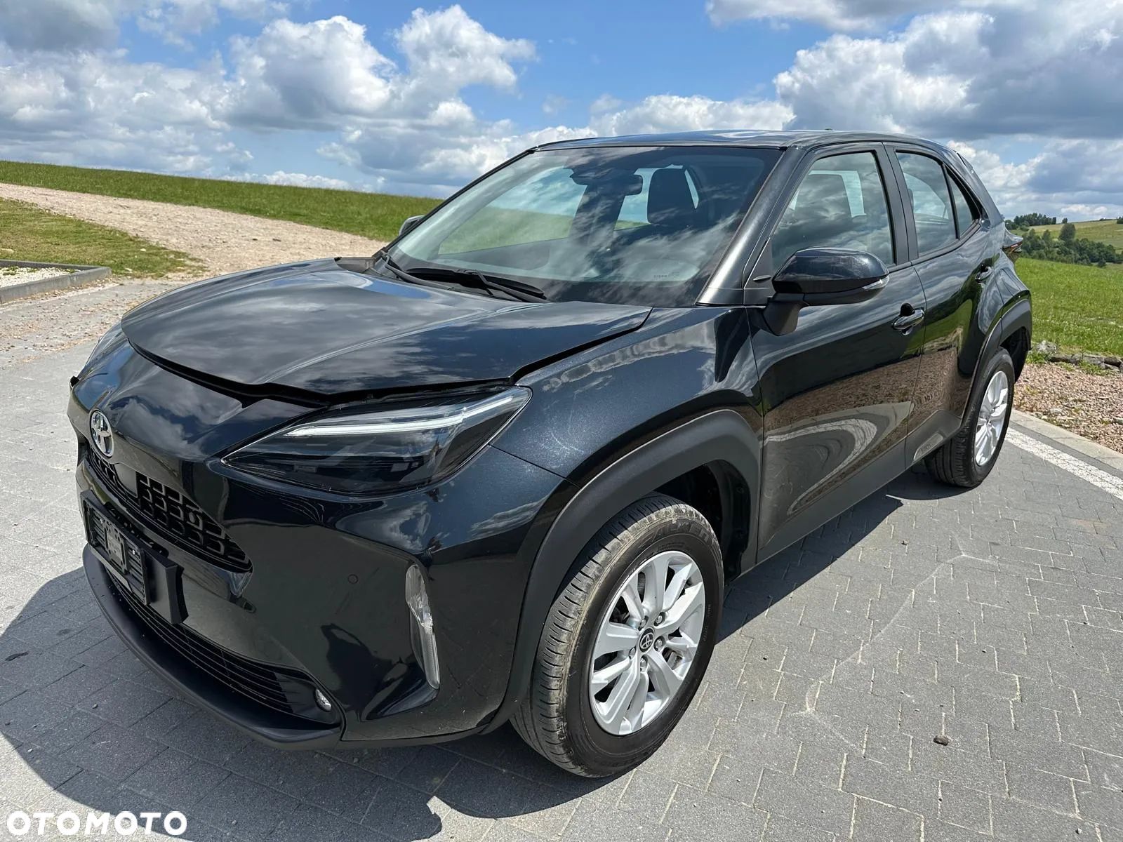 Toyota Yaris Cross Hybrid 1.5 Comfort - 1