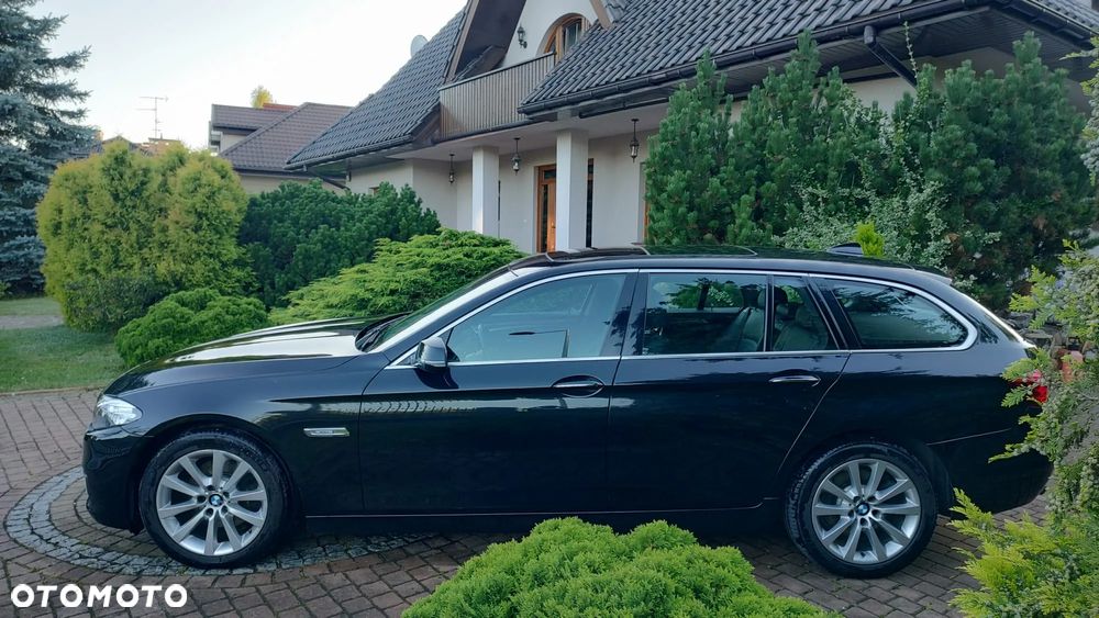 BMW Seria 5 520d xDrive Touring Modern Line - 2