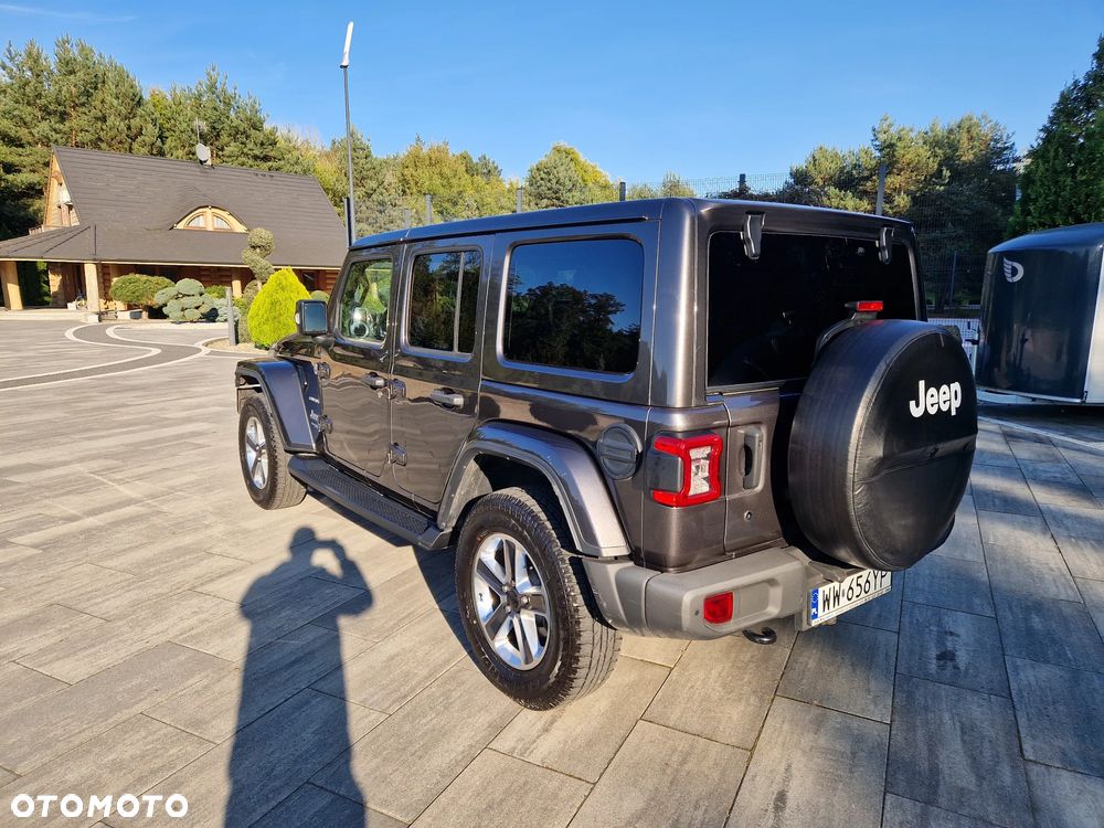 Jeep Wrangler Unlimited GME 2.0 Turbo Sahara - 38