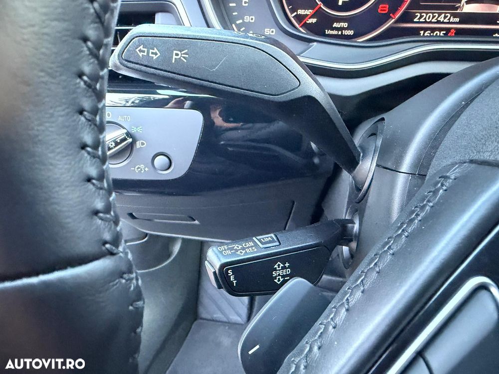 Audi A5 Sportback 2.0 TFSI S tronic design - 24