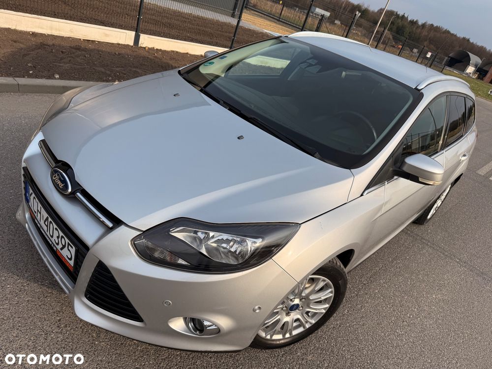 Ford Focus 1.6 EcoBoost Titanium - 4