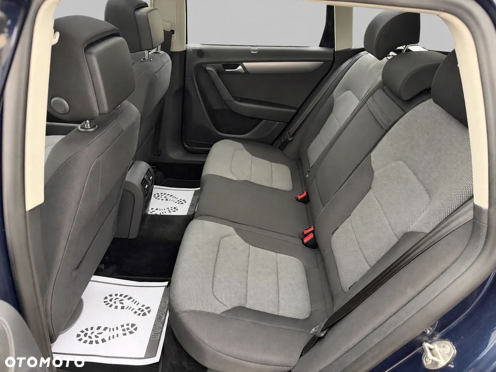 Volkswagen Passat 1.8 TSI DSG Comfortline - 7