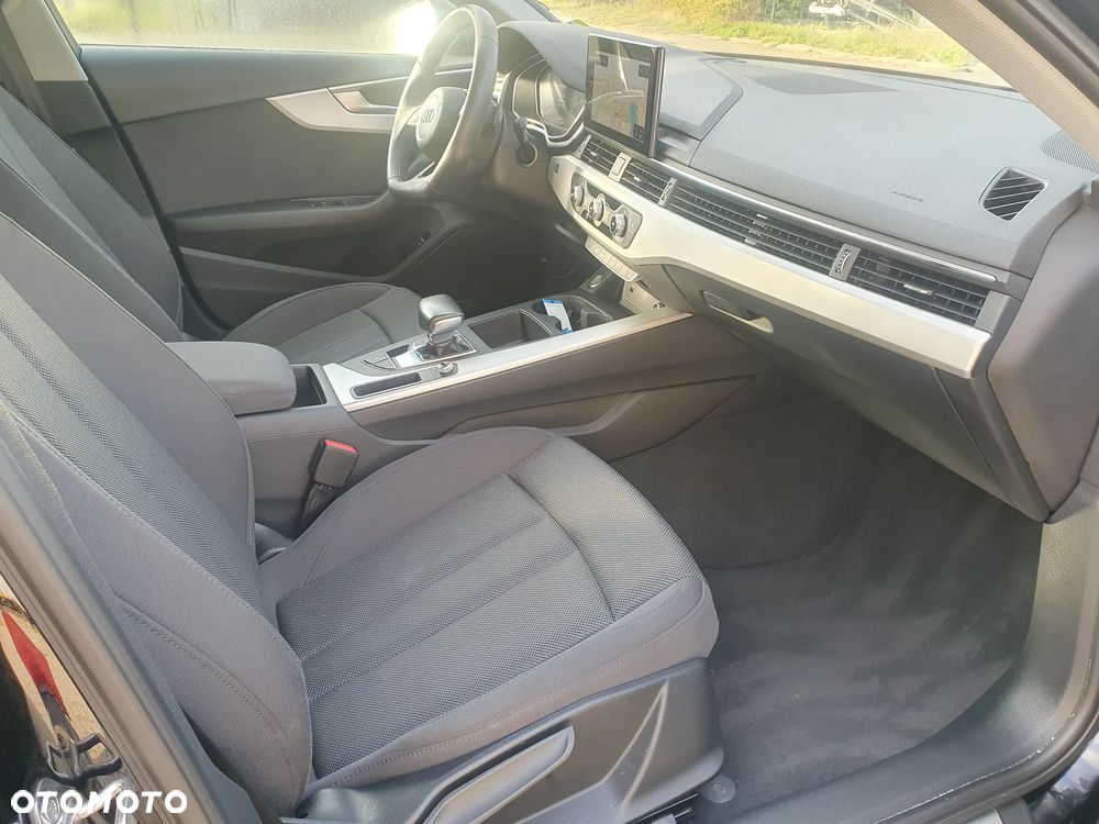 Audi A4 Avant 2.0 TDI ultra S tronic sport - 7