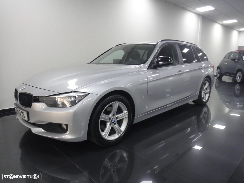 BMW 318 d Auto Exclusive - 2