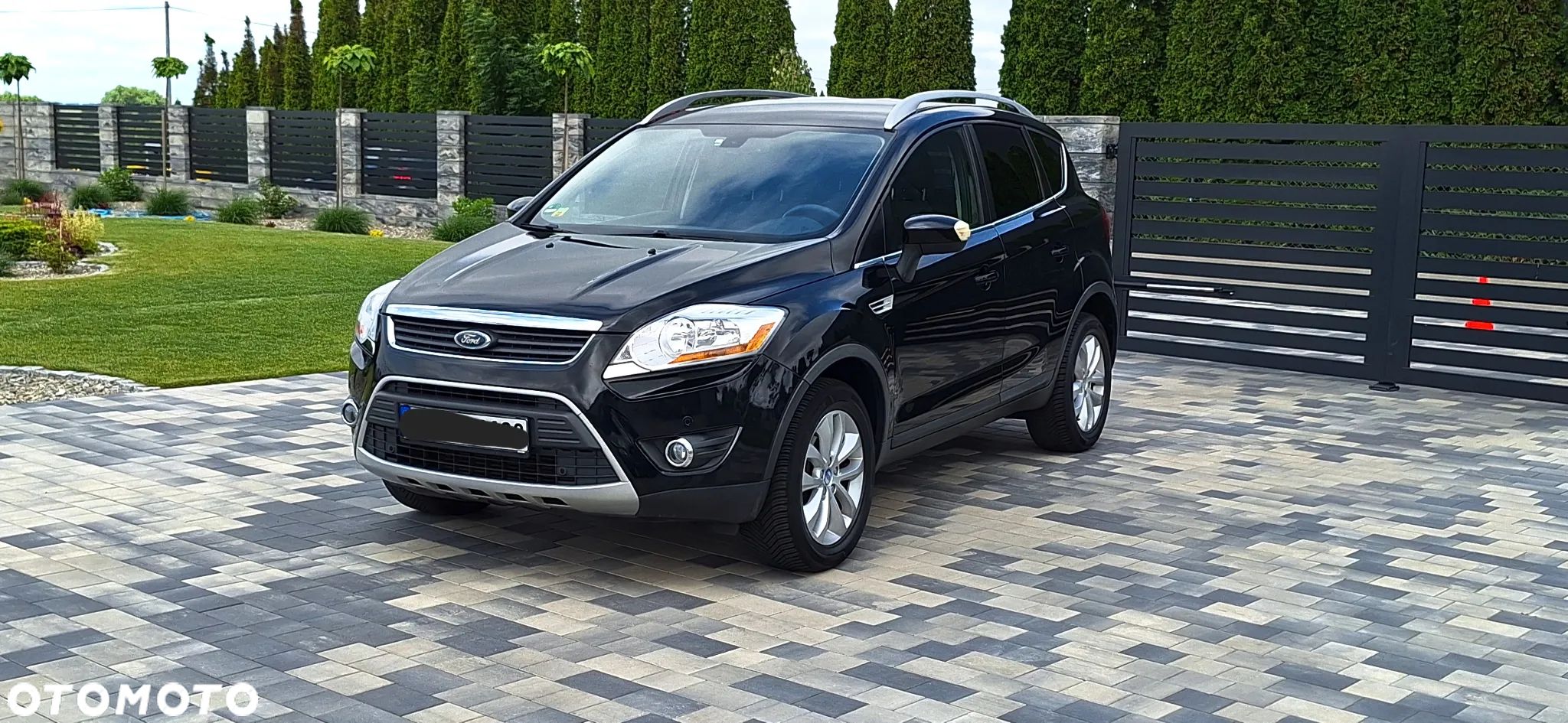 Ford Kuga 2.0 TDCi 2x4 Titanium - 1