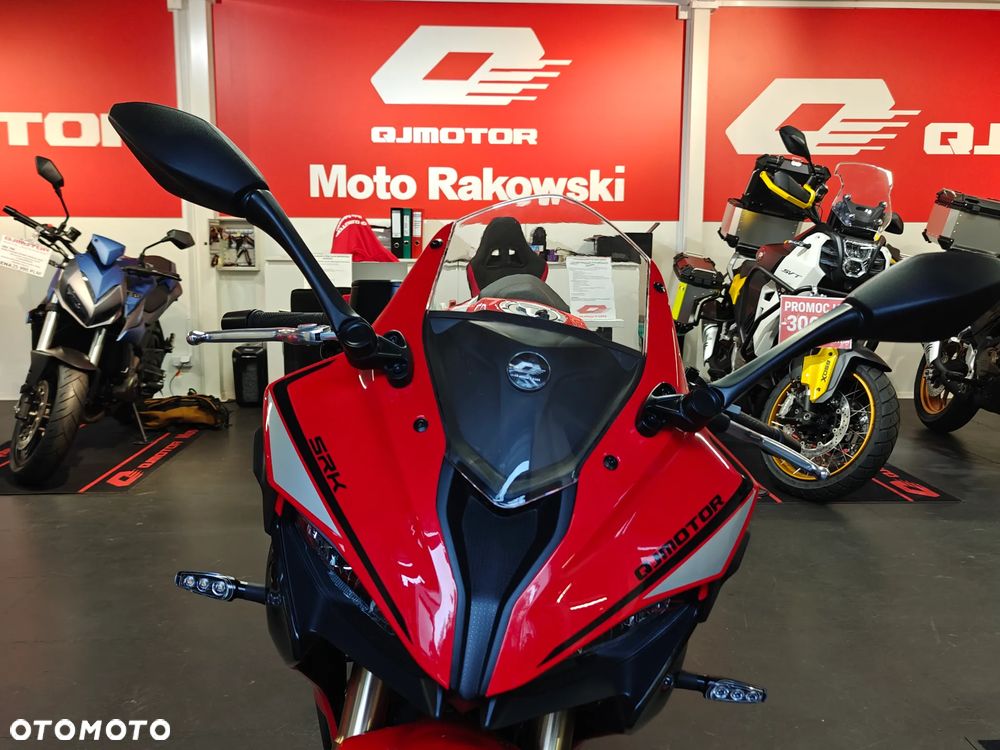 QJMOTOR SRK 125R - 5