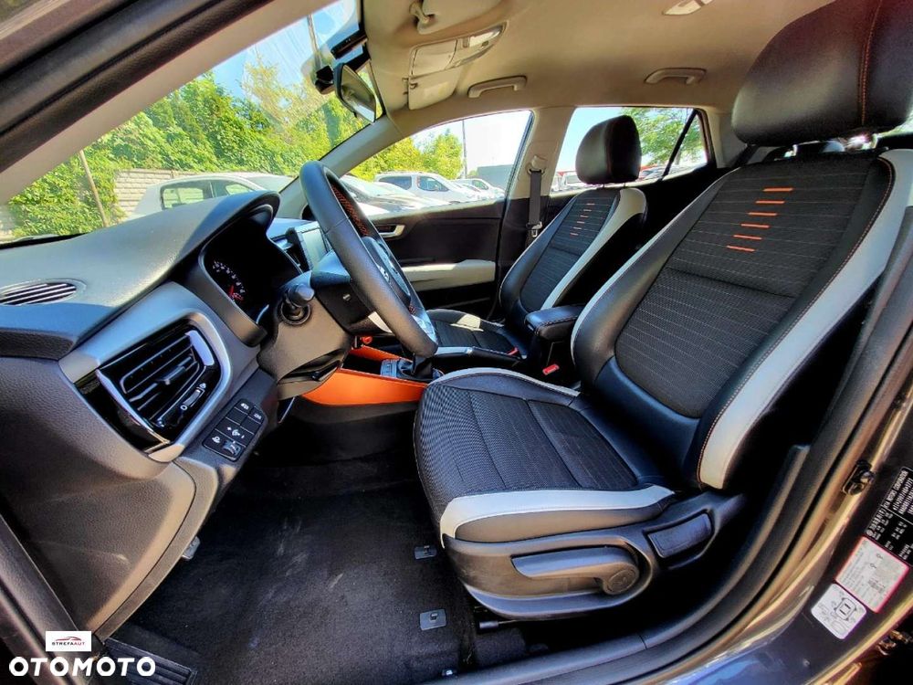 Kia Stonic - 5