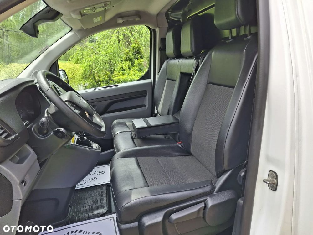 Opel VIVARO - 21