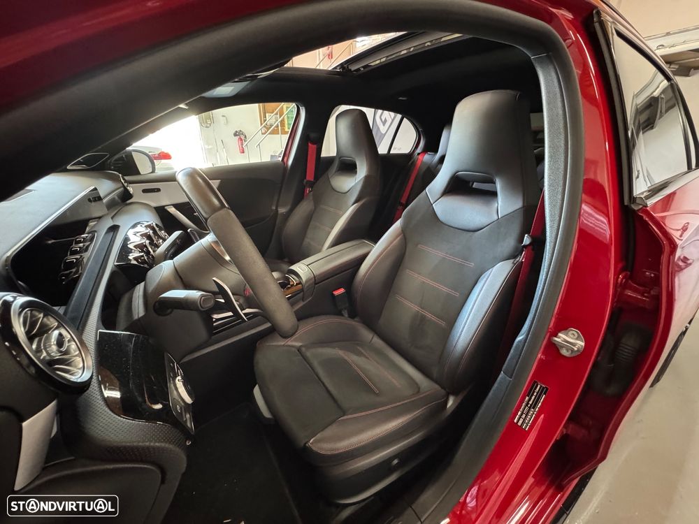 Mercedes-Benz A 35 AMG 4Matic Speedshift DCT 7G - 30