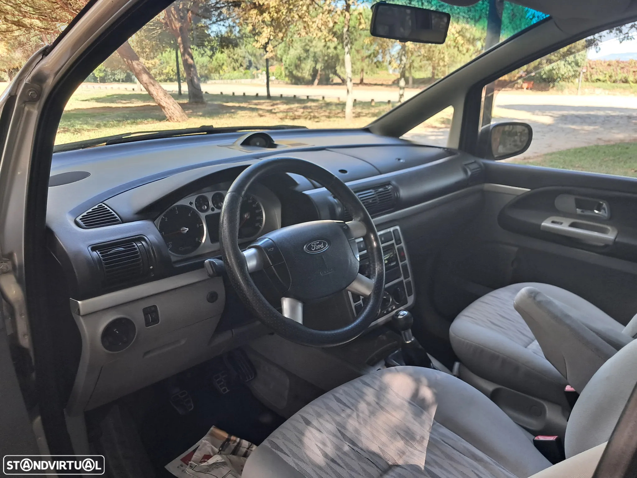 Ford Galaxy 1.9 TDi Ghia - 7