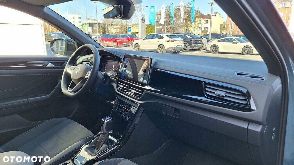 Volkswagen T-Roc - 15