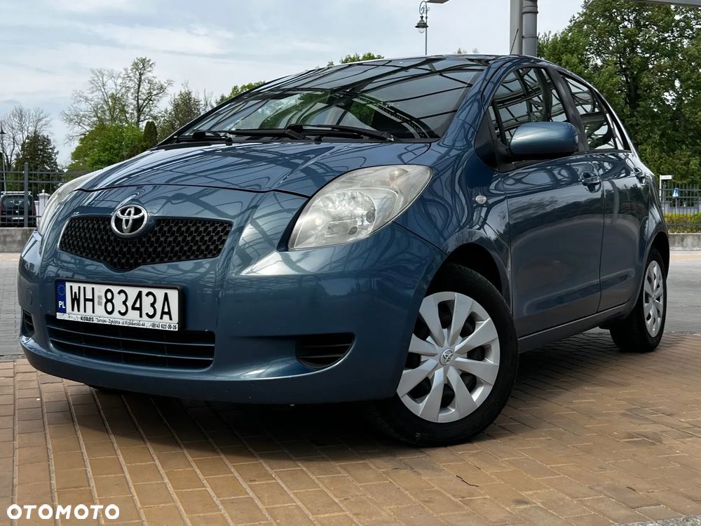 Toyota Yaris 1.3 Sol Premium MM - 23