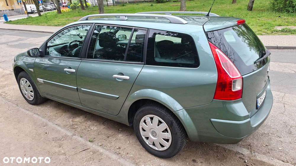Renault Megane 1.6 Authentique - 8