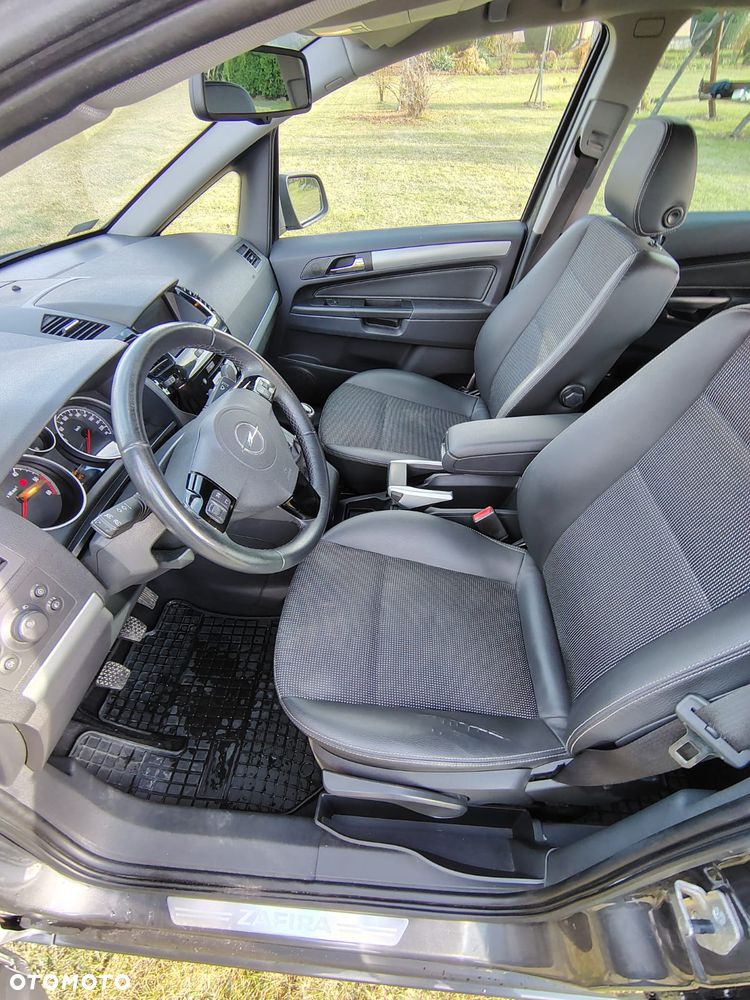 Opel Zafira 1.7 CDTI - 8