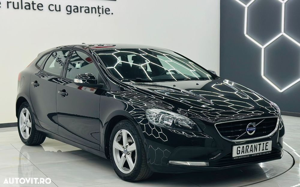 Volvo V40 D2 You - 2
