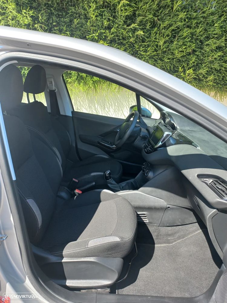 Peugeot 208 PureTech 82 Start & Stop Style - 8
