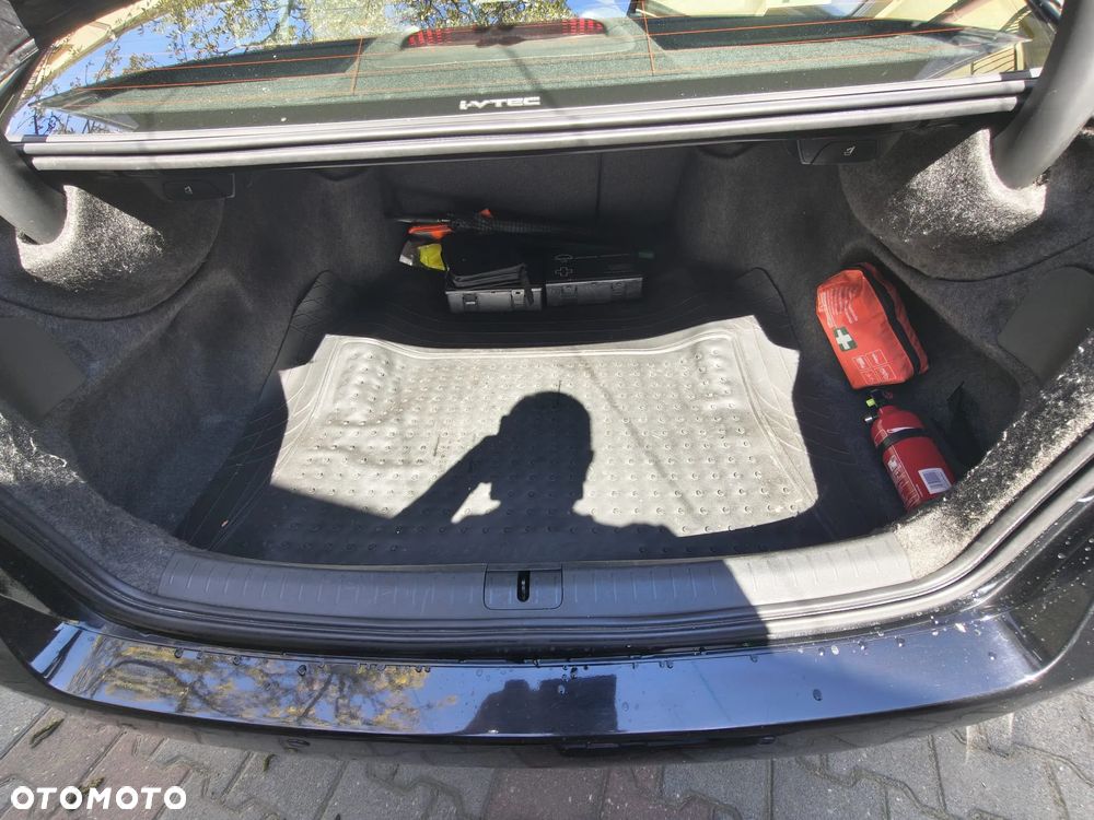 Honda Accord 2.0 Elegance - 14