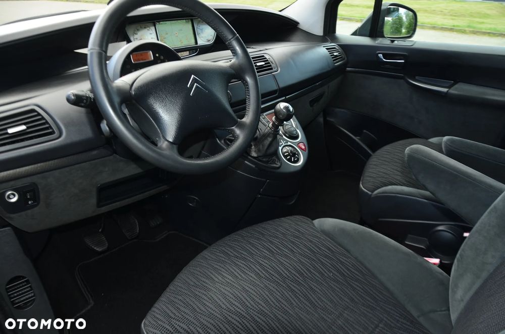 Citroën C8 HDi 165 Exclusive - 18
