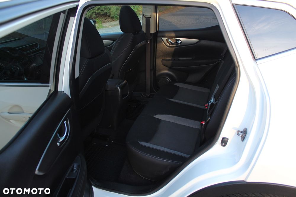 Nissan Qashqai 1.6 DIG-T 360 - 17