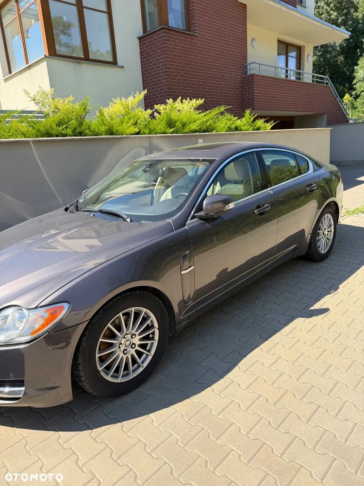 Jaguar XF 3.0 V6 Premium Luxury - 2