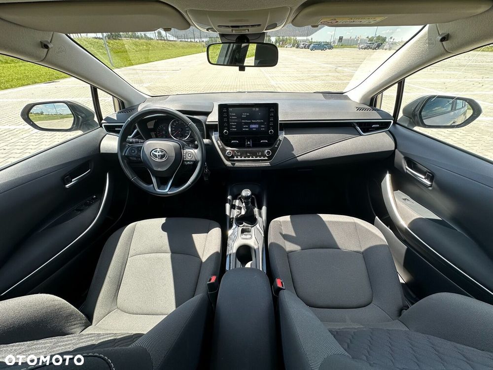 Toyota Corolla - 16