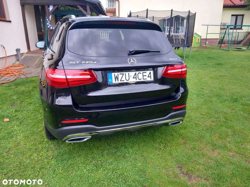 Mercedes-Benz Glc 2018 photo 2