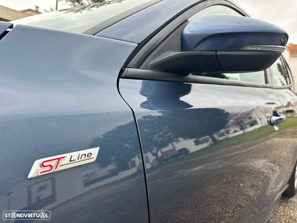 Ford Focus SW 1.5 TDCi EcoBlue ST-Line - 18