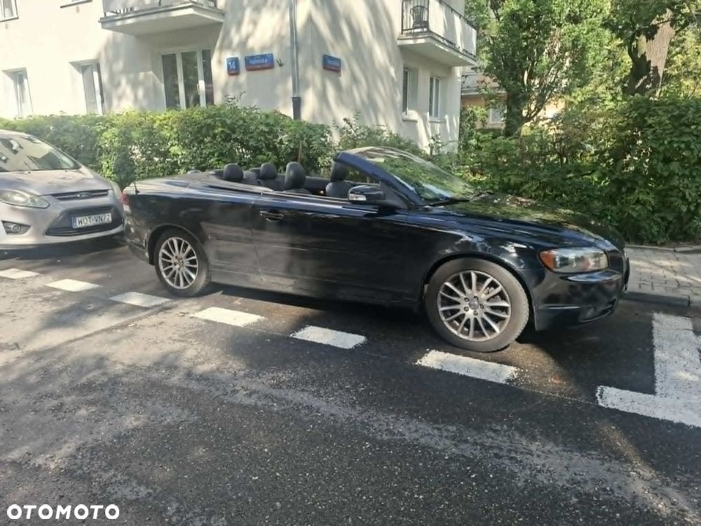 Volvo C70 2.4 Momentum - 4