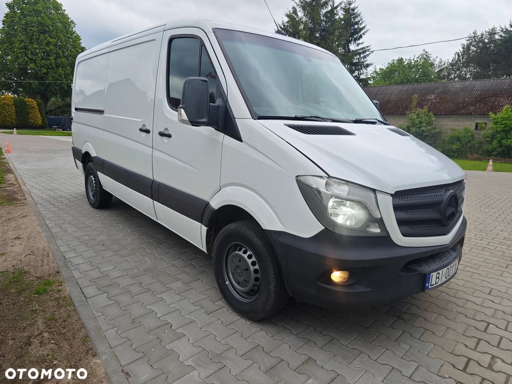 Mercedes-Benz Sprinter 319 - 1