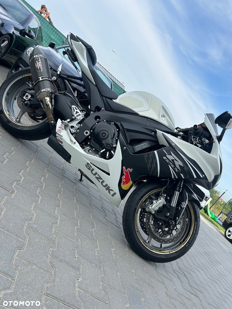 Suzuki GSX-R - 5