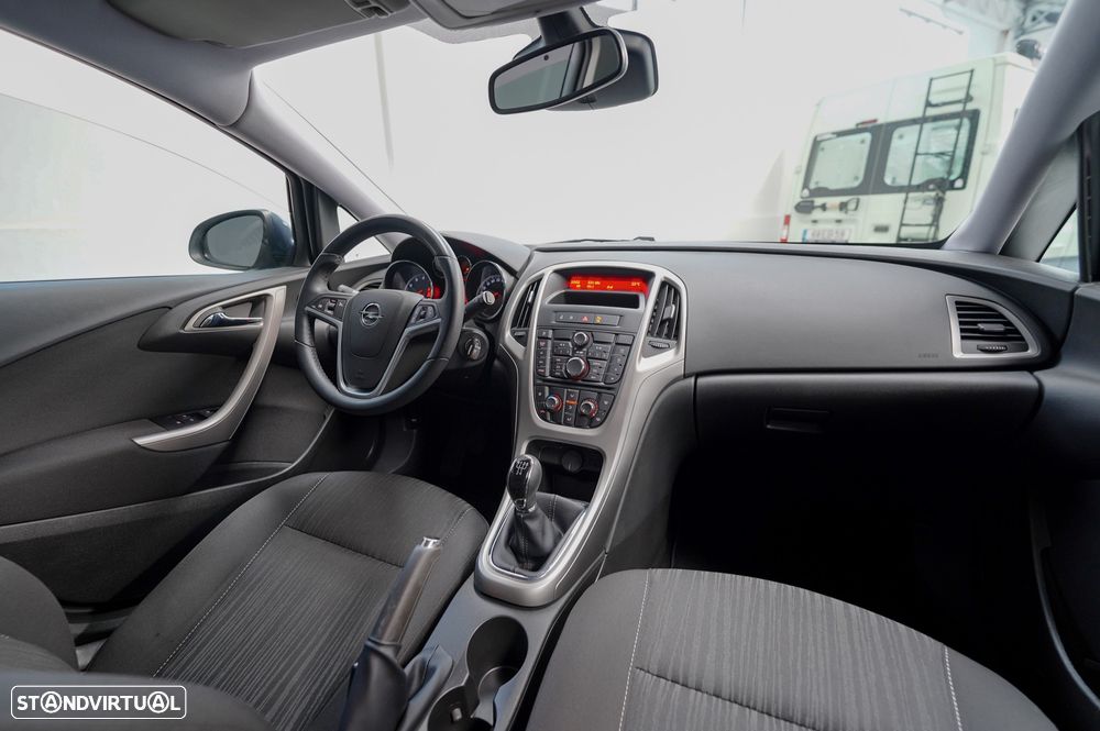 Opel Astra 1.4 Cosmo S/S - 2