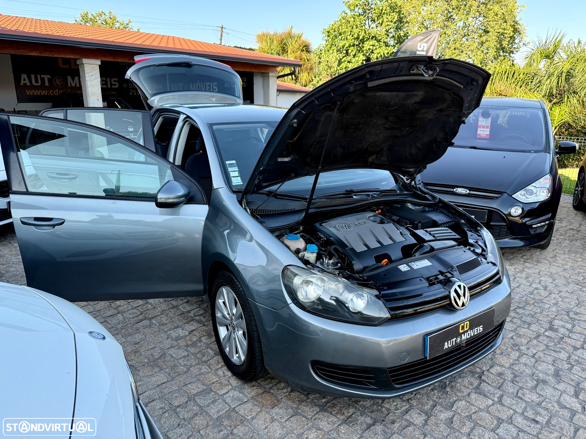 VW Golf 1.6 TDi Style - 28