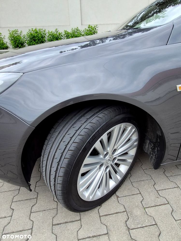 Opel Insignia - 25