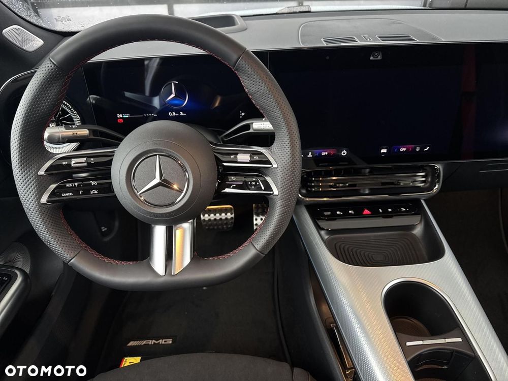 Mercedes-Benz CLA - 11