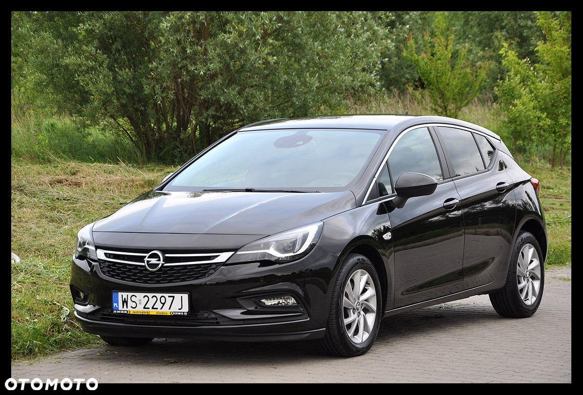 Opel Astra 1.6 D (CDTI) Automatik Innovation - 16