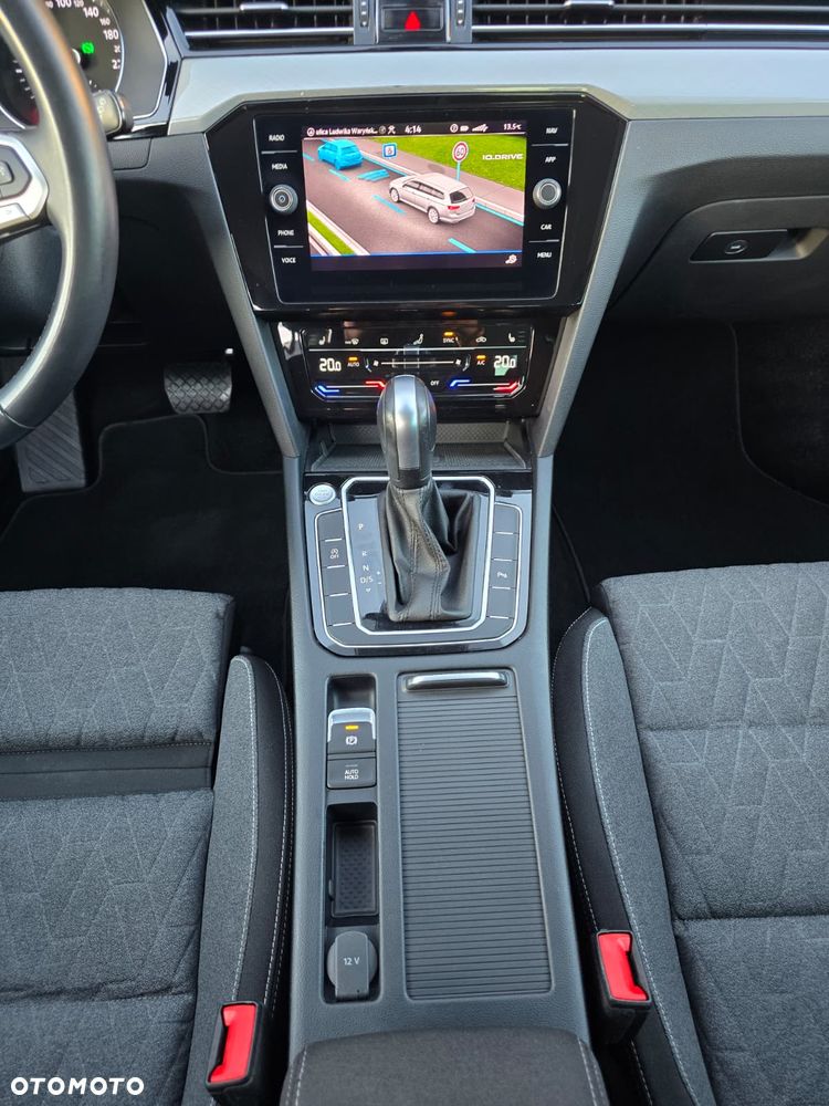 Volkswagen Passat Variant 2.0 TDI SCR Comfortline DSG - 21