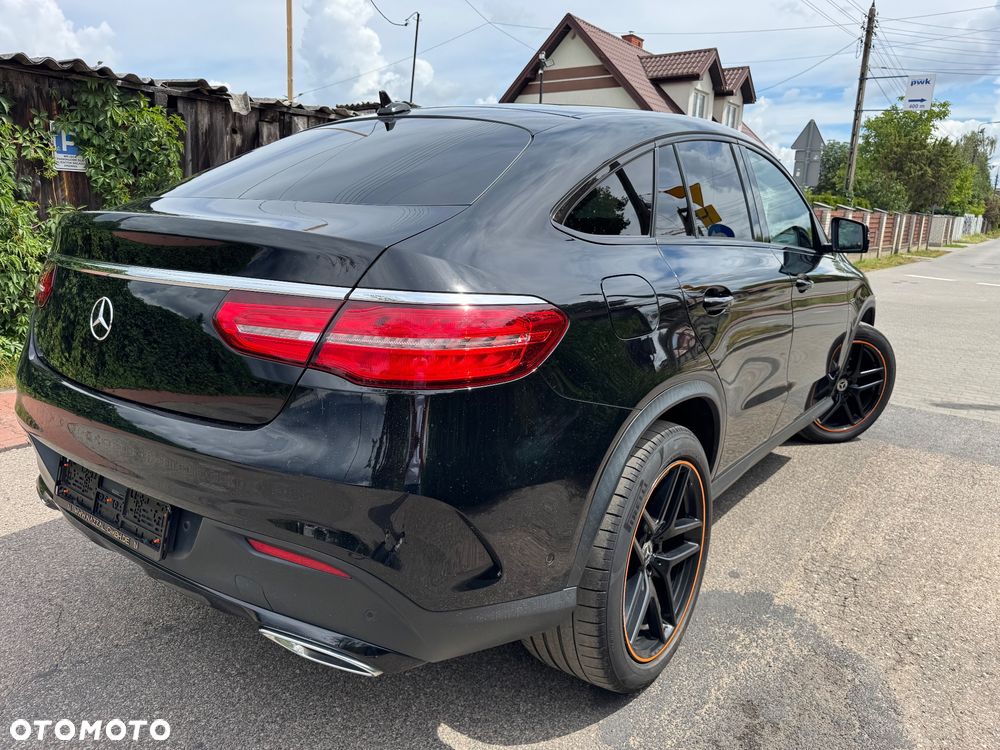 Mercedes-Benz GLE 350 d 4Matic 9G-TRONIC OrangeArt Edition - 6