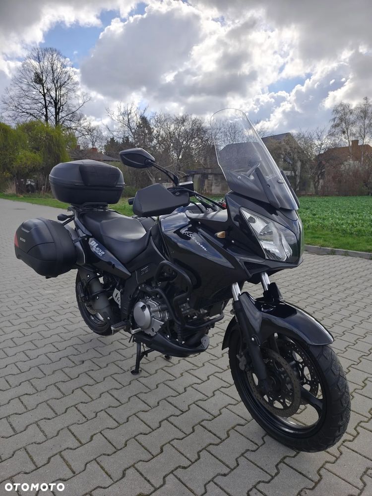 Suzuki V-STROM - 2